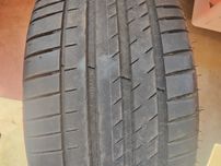 4бр.летни гуми 255/40/20 Michelin