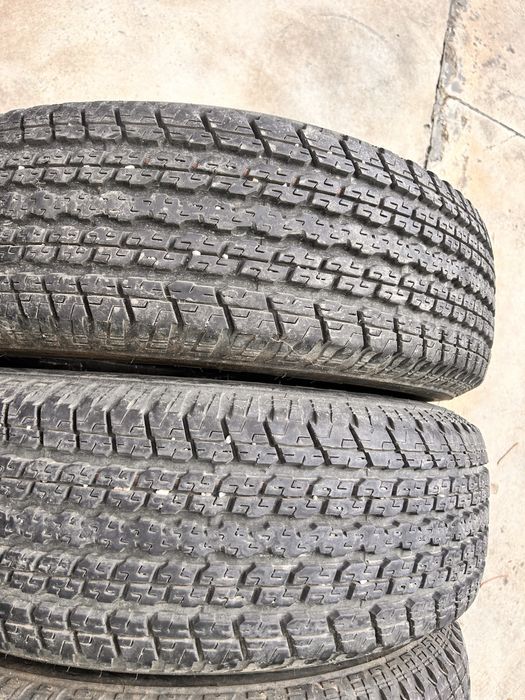 255/70/18 Bridgestone