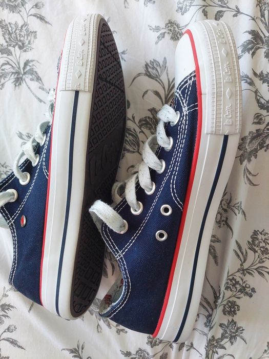 Teniși Lee Cooper nr.40