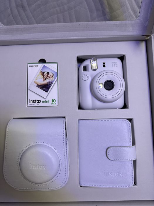 Фотоаппарат instax