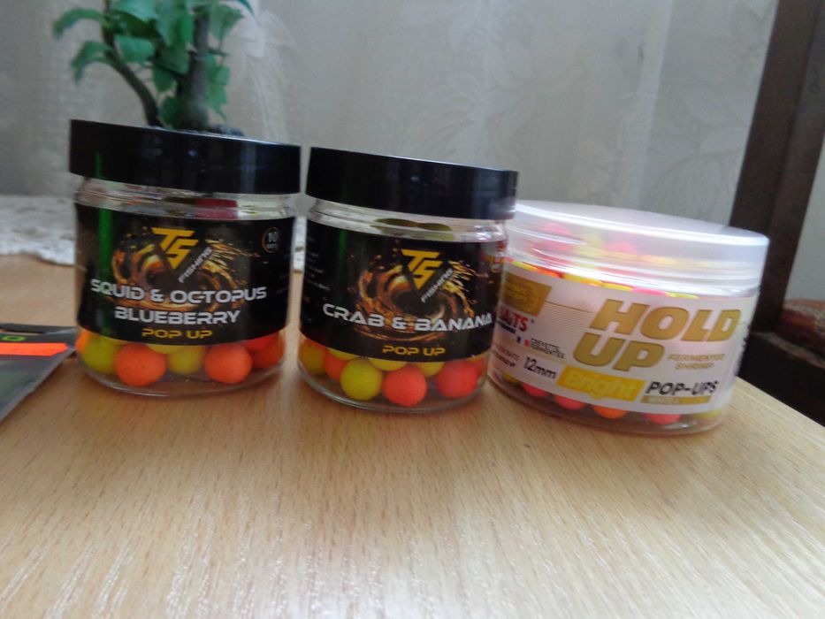 Pop-Up топчета и други неща за шаран.