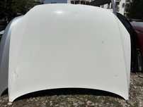 Капак VW Passat B7