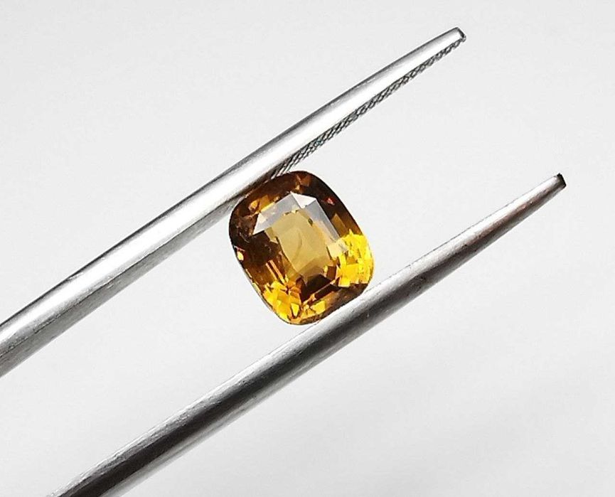 Рядък александрит с драматично променящ се цвят 1.52кт.!Сертифициран!