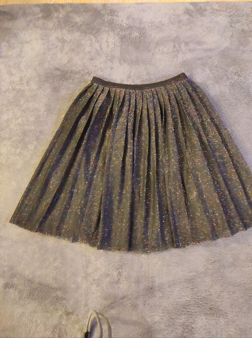Пола Gaultier Junior, Zara Girls, Benetoon