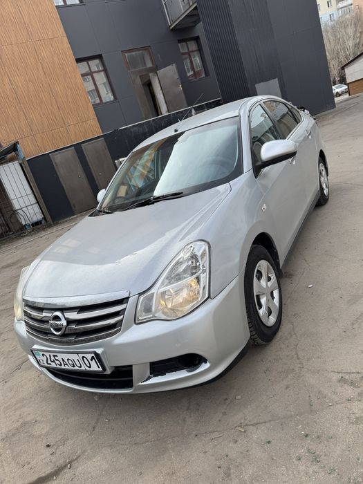 Nissan Almera G15