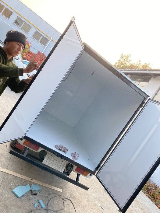 Avto tent ustanofka