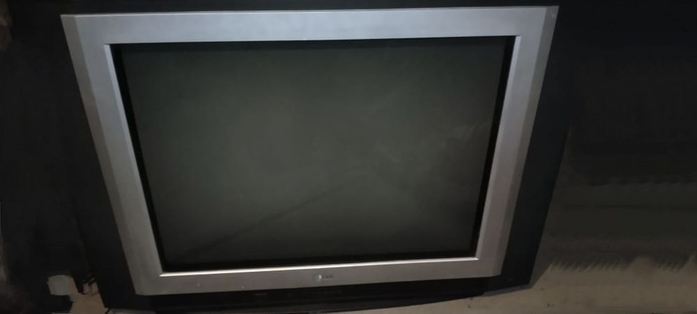 Продается телевизор