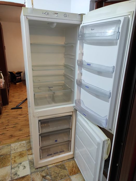 Garsoniera transformata în 2 camere 1 decembrie ilfov
