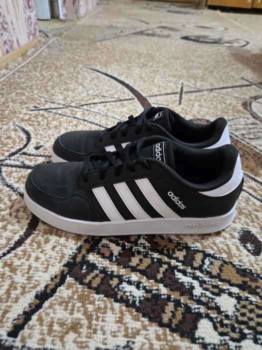 Кецове Adidas Breaknet