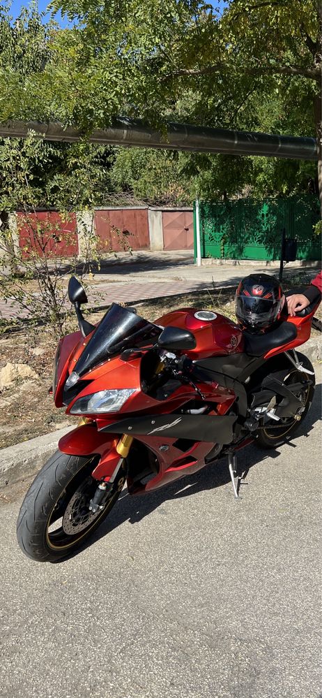 Vand yamaha R6 an 2009 impecabil