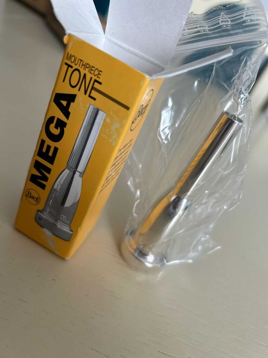 Vand Bach K351 Mega Tone 2C – Muștiuc Profesional pentru Trompetă