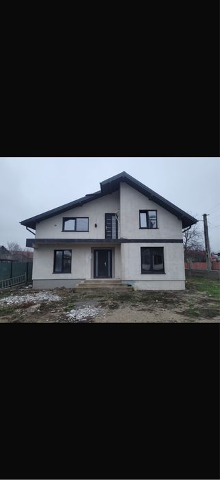 Vand casa dragomiresti