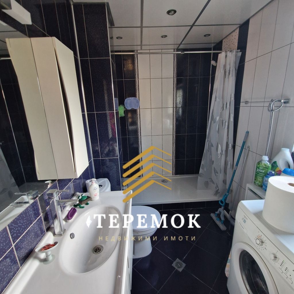 Продава се Къща в Шумен, Бялата пръст - 258 кв.м за 852 €/кв.м - Снимка #3