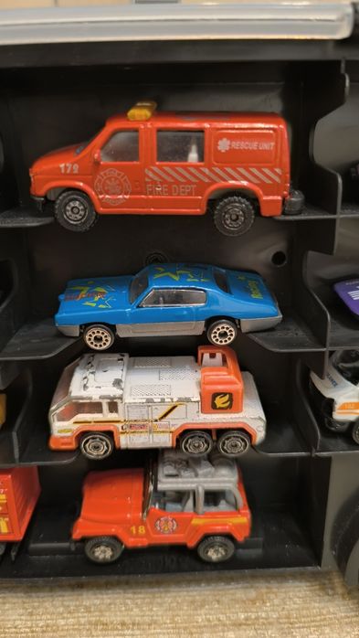 Tir transport mașinute 58 cm + 14 masinute