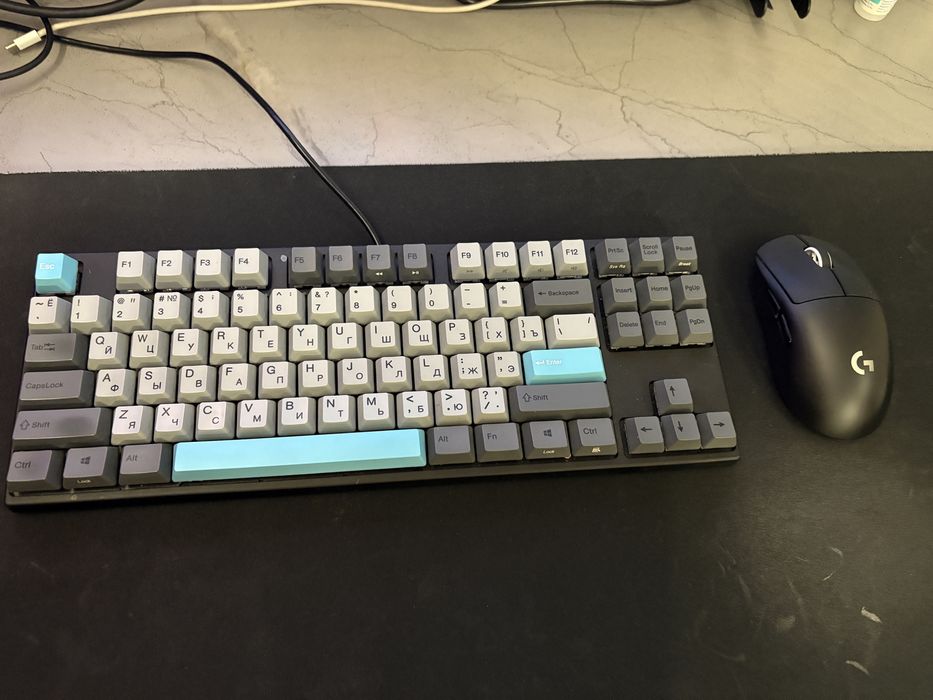 Продам сет мышь logitech g pro и клаву varmilo moonlight tkl 80