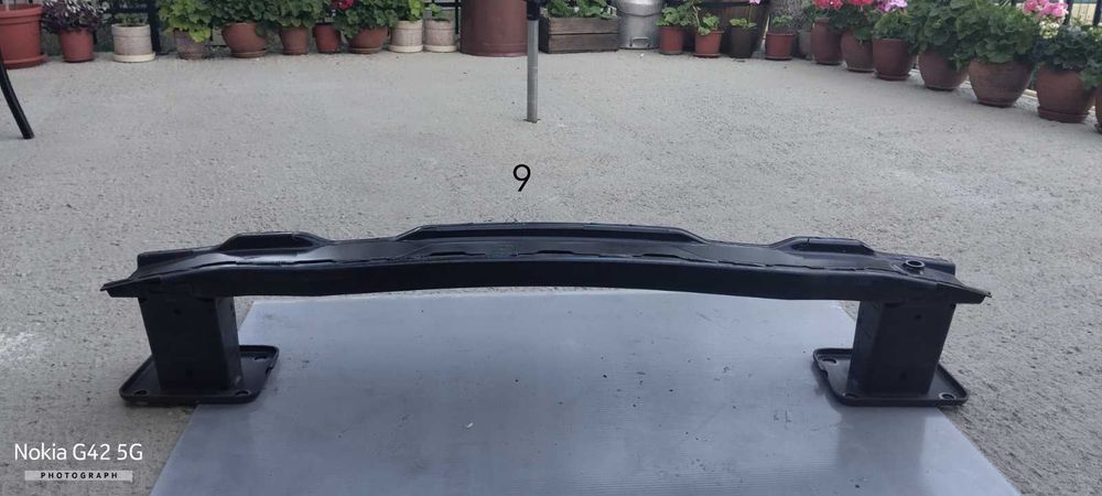 Продавам части за Форд куга 2015 и задна греда за Куга 2020