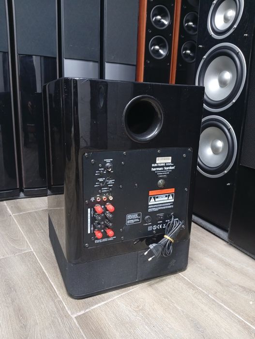 Активен субуфер Harman Kardon SUB-TS 2