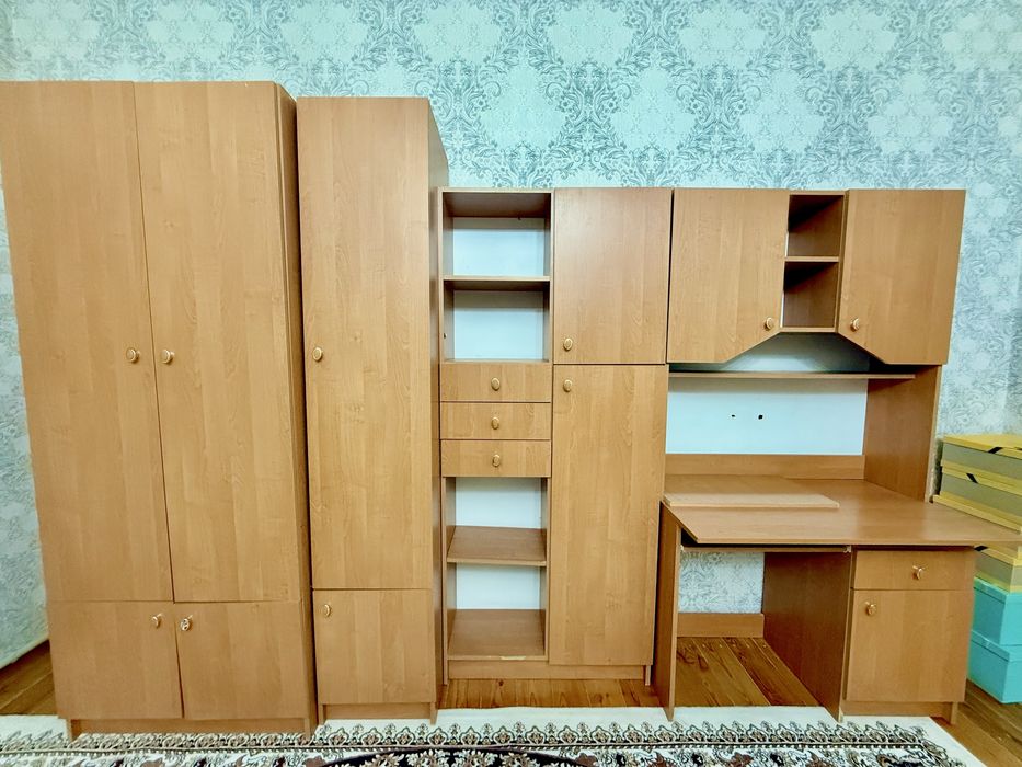 Продается детский шкаф, б/у в хорошем состояний 45.000 (торг есть)