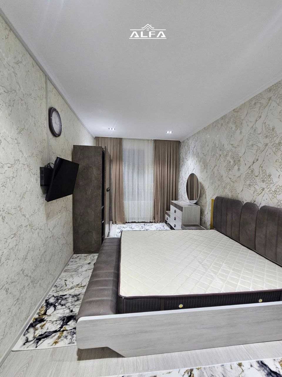 buxoroda kvartira sotiladi 2 xonali 75m² 5-qavat.