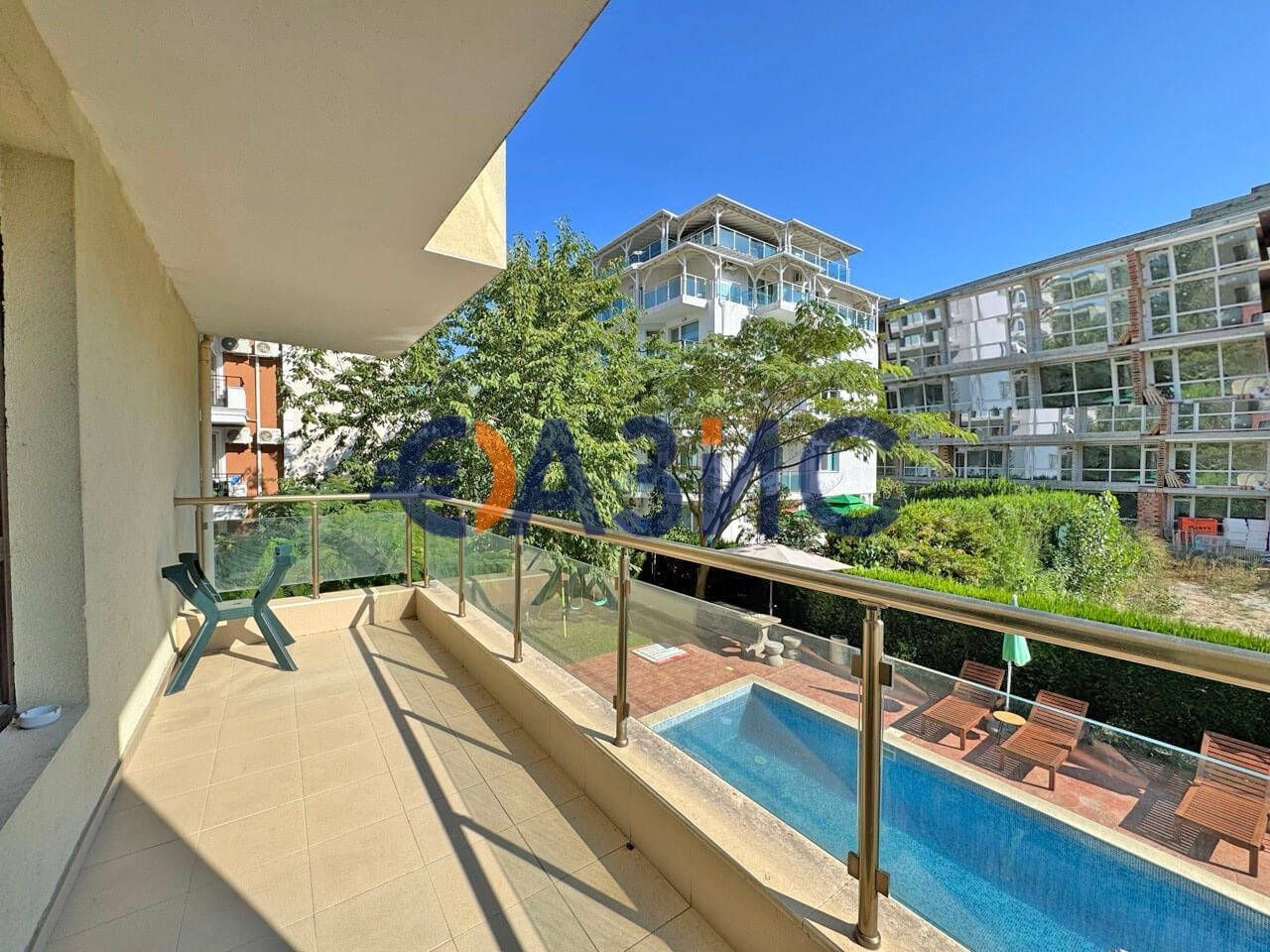 Продава се Двустаен апартамент в к.к. Слънчев бряг - 59 кв.м за 1111 €/кв.м - Снимка #12