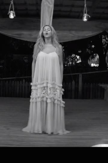 Vand Rochie Maria Lucia Hohan