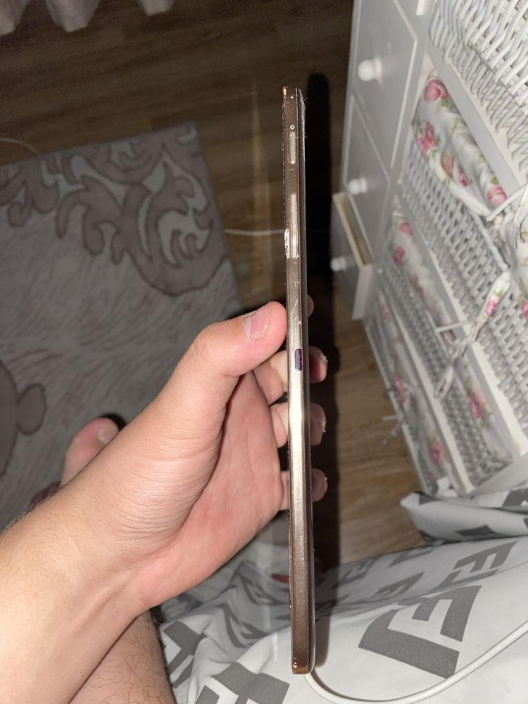Продам срочно Galaxy Tab 3