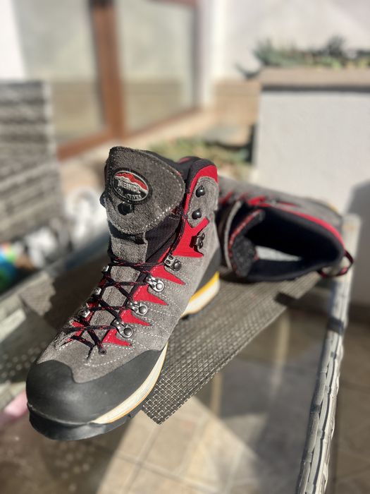 Bocanci Meindl Gore-Tex 44