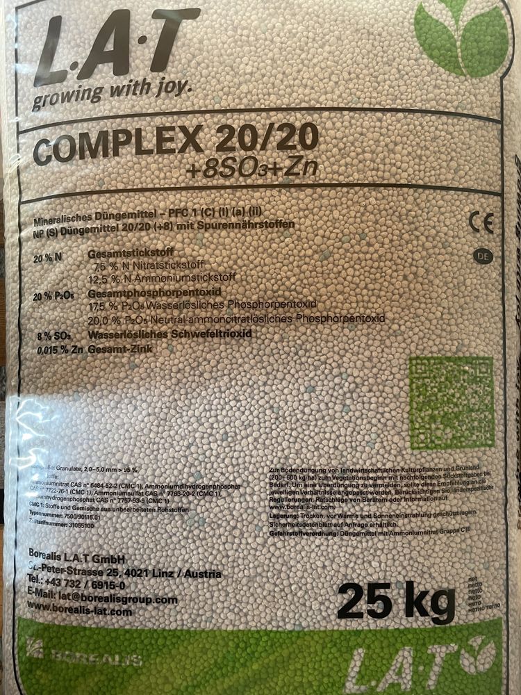 Npk 20.20.0 + 8So3+ZN 25kg