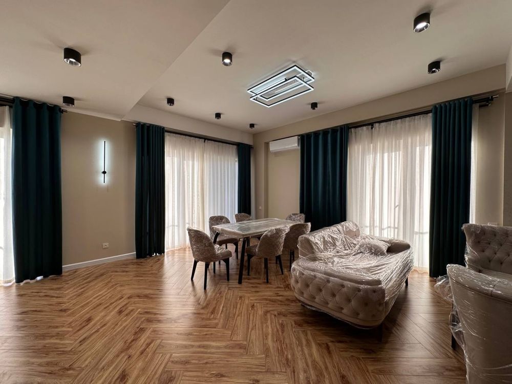 Сдается кв ! Жк Gardens Residence