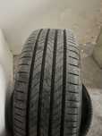 215/55/R18 sotiladi 2dona
