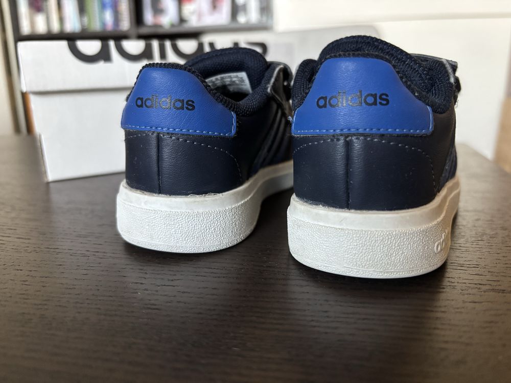 Детски обувки Adidas -23номер