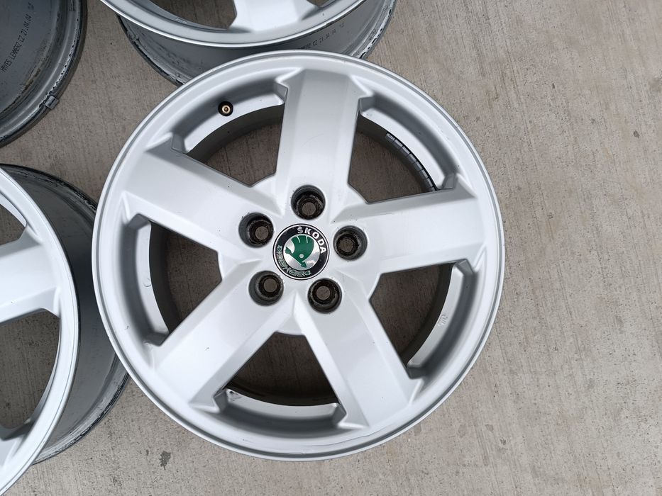 Jante aliaj 5x100 r15 Vw Polo , Skoda Fabia Rapid Roomster Scala