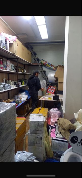 Бутик на барахолке рядом с Алатау,Дастур