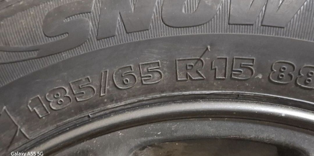 Продавам зимни гуми