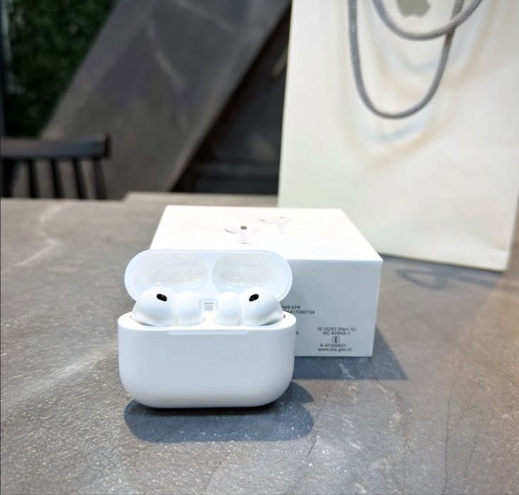 Casti Airpods Pro 3, model compatibil 2026