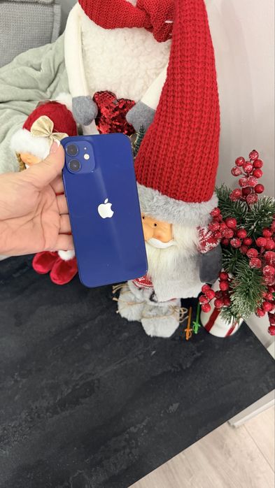 Продам 12 айфон 128 гб