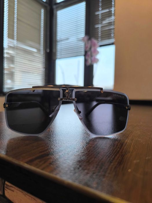 Нови очила Versace