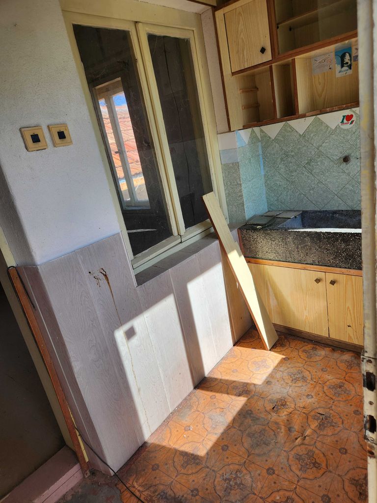Продава се Къща в Велико Търново, Чолаковци - 1800 кв.м за 6 €/кв.м - Снимка #13