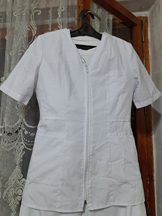 Продам медицинсккую одежду