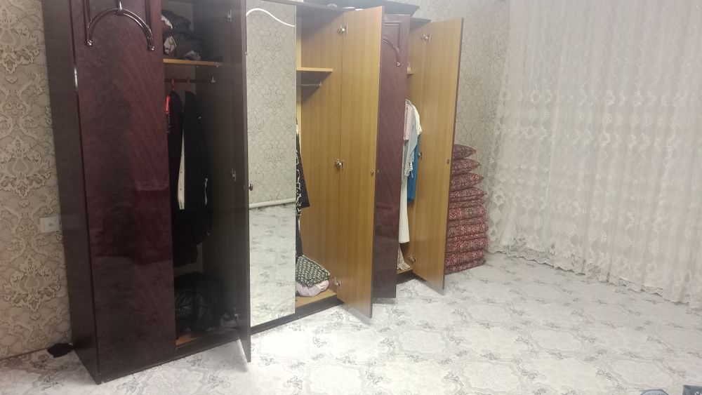 Шкаф 6 эшикли. Бу́йи 2м, эни 2.4м