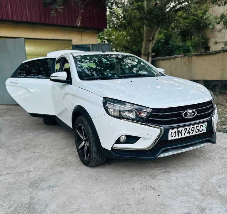 Lada Vesta Cross