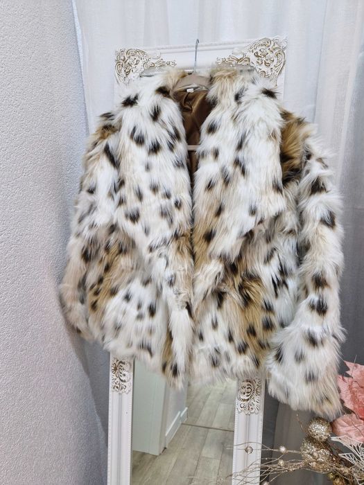 Дамско палто с косъм