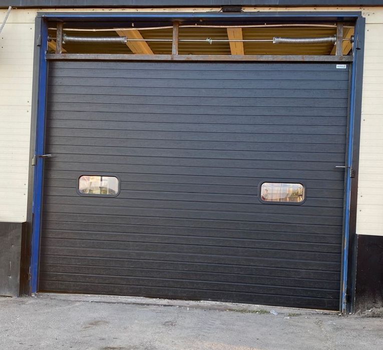 Рольставни. Роллворота. Секционные ворота. 
Роль ворота. 
Секционные