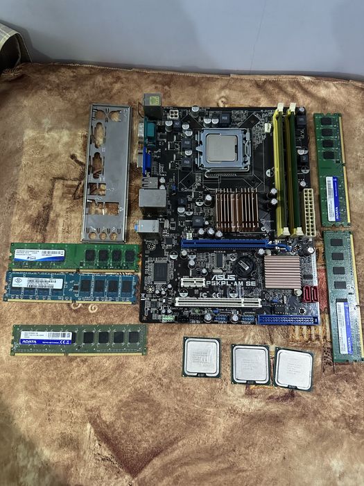 Дъно процесори и рам памет