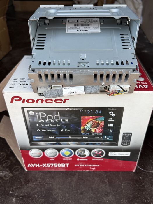 Продам магнитолу