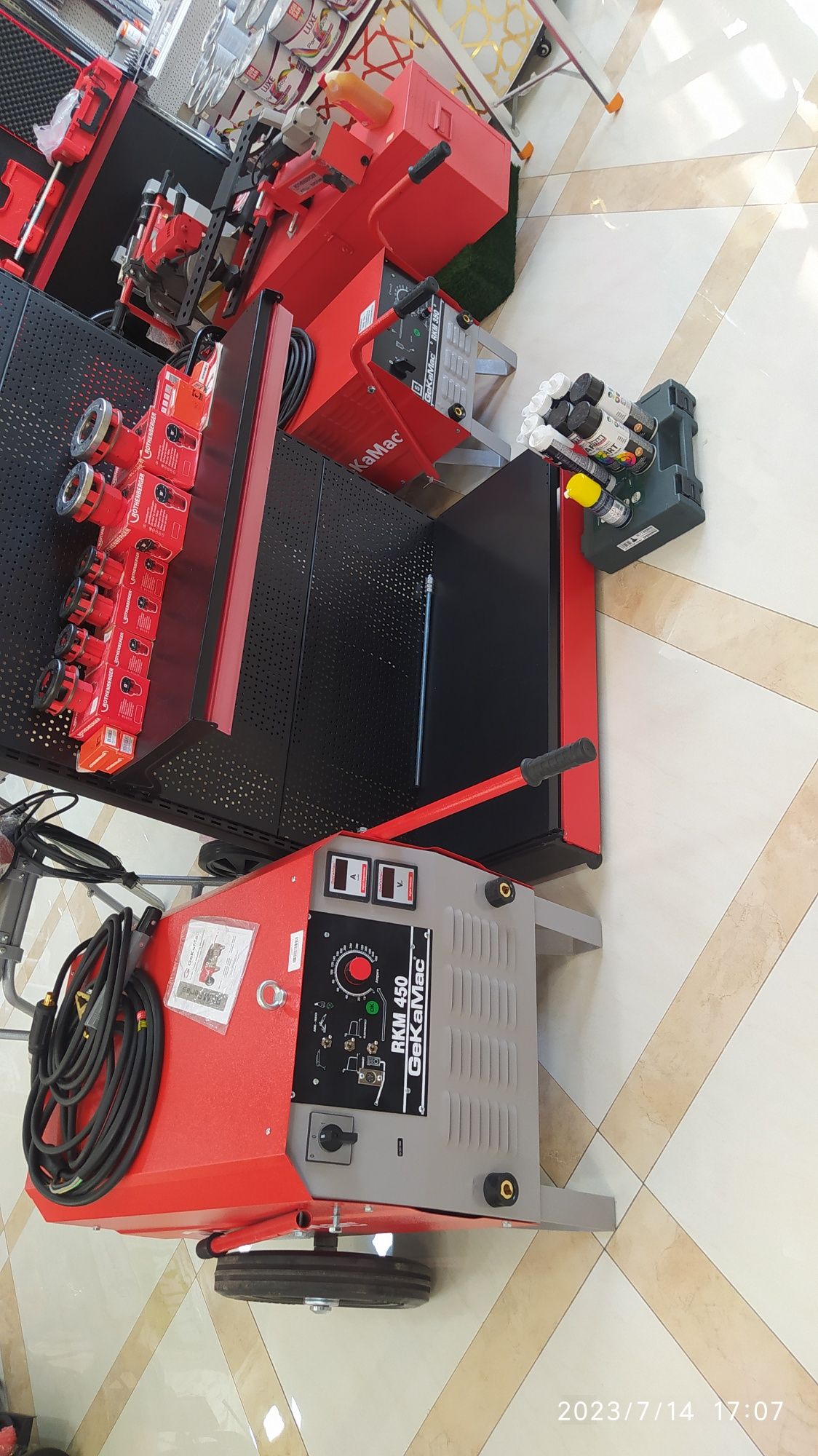 Сварочный аппарат GekaMac TIG - PoWerPlus TIG 200 AC/DC Pulse PFC