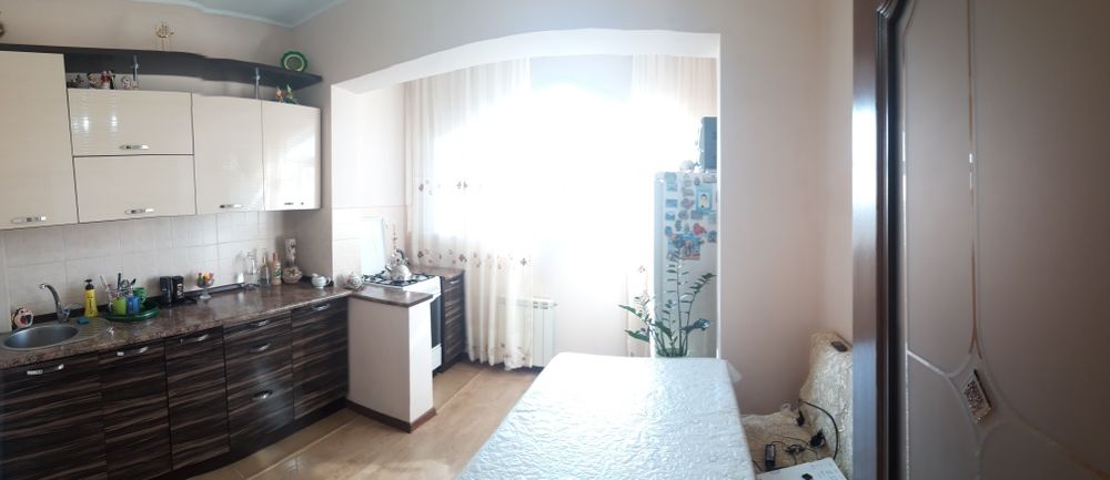 Продам 2ком. квартиру, улучшенной планировки в мкр.Мамыр-2!