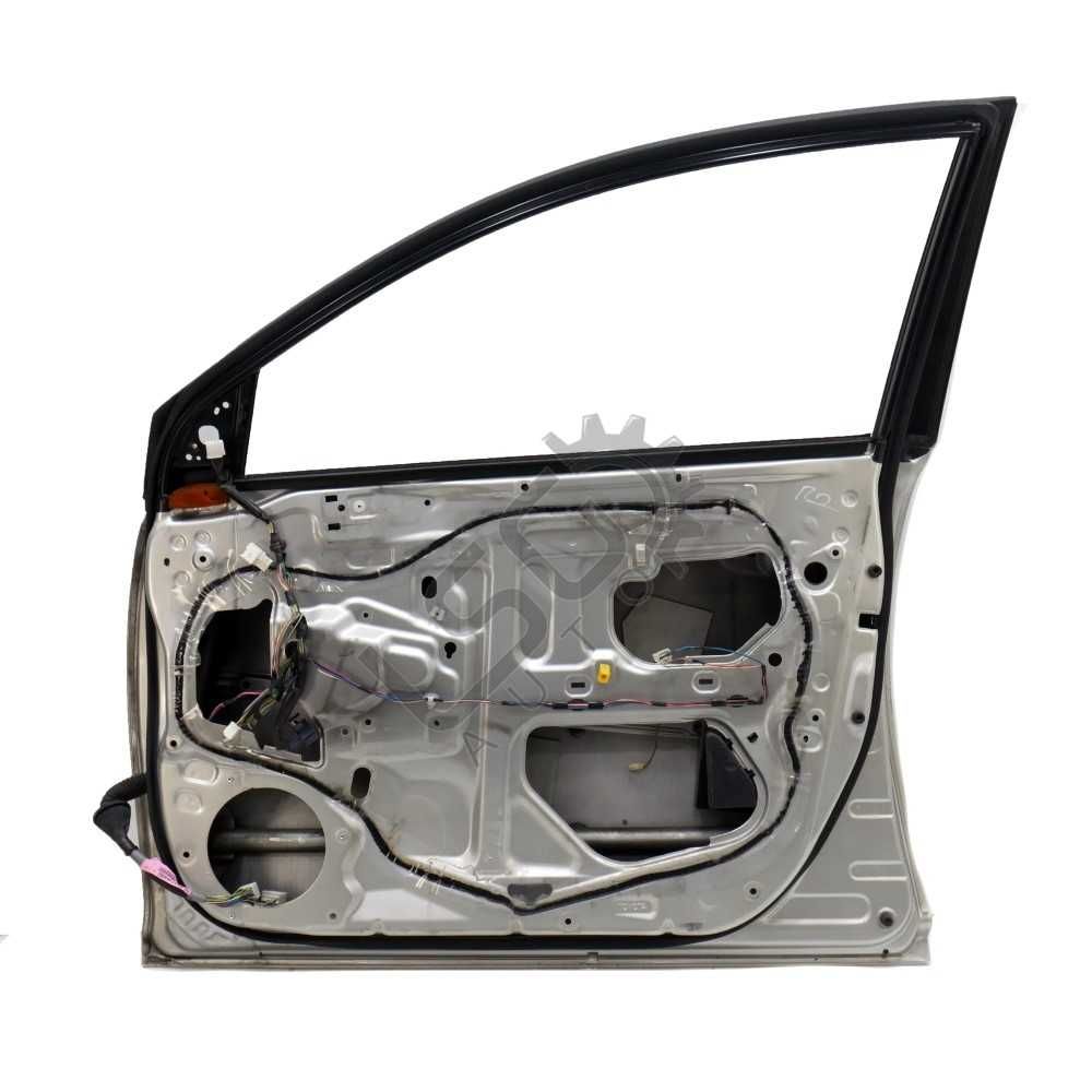 Предна дясна врата Toyota Avensis II 2003-2009 ID: 116063