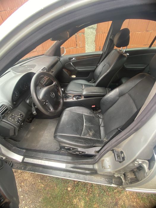 Mercedes c class w203