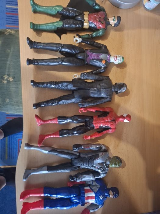 Marvel/DC фигури